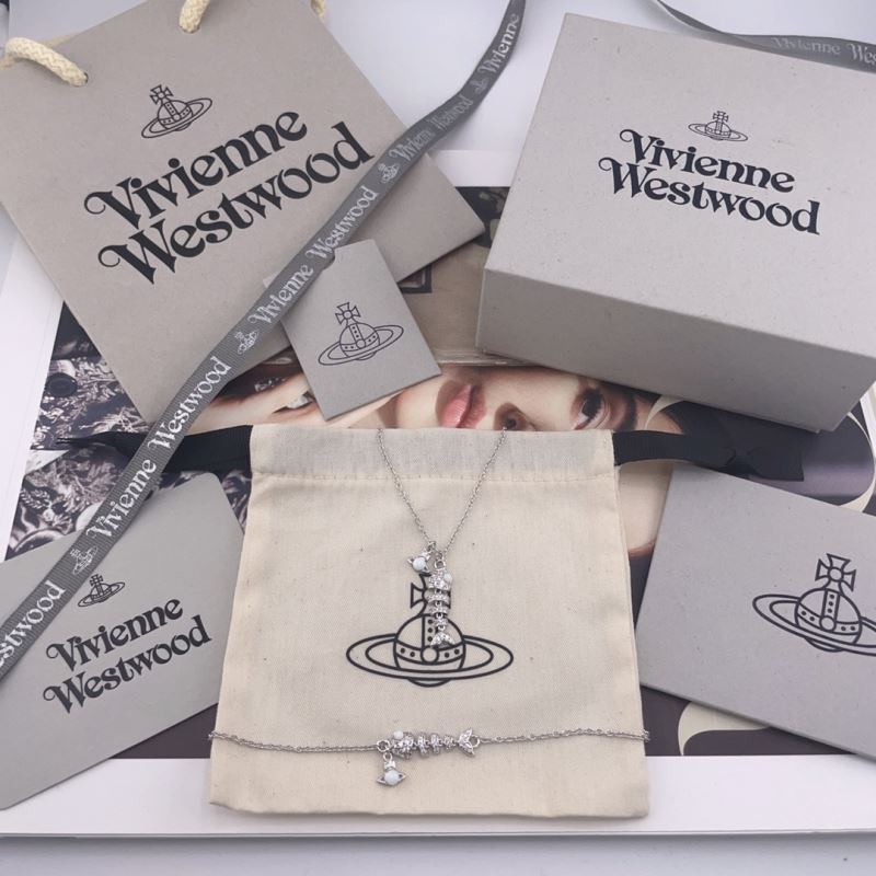 Vivienne Westwood Necklaces